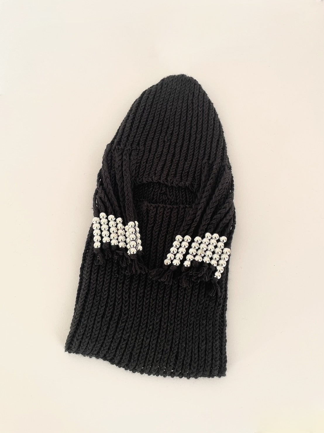【WOOL】BLACK with SILVER BEADS
